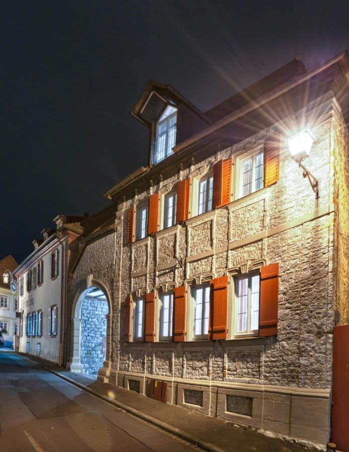 Gasthof Zum Schwan Sommerach Exterior foto